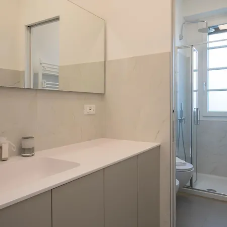 Apartment Homelovers Pretty Porta Venezia District Mm1 Milan