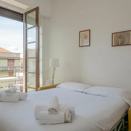 Apartment Homelovers Pretty Porta Venezia District Mm1 Milan