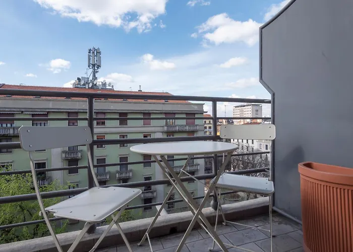 Апартаменты Homelovers Pretty Porta Venezia District Mm1